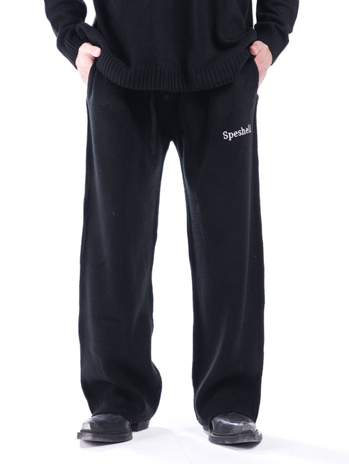 BLACK RIPPED PANTS SET