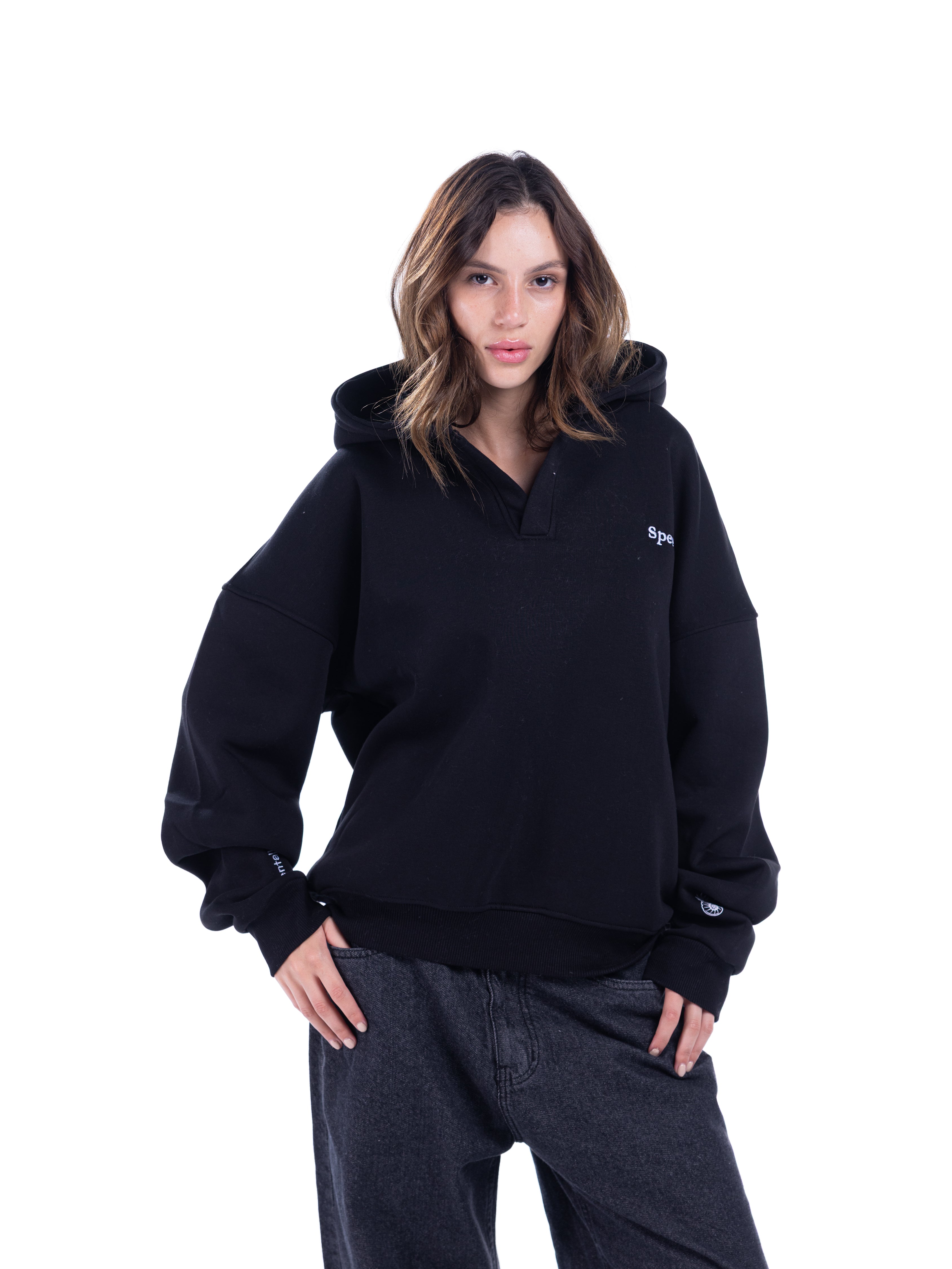BLACK BASIC HOODIE